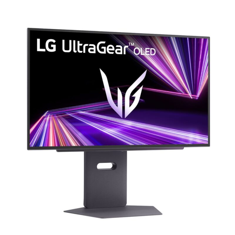 27" LG UltraGear QHD OLED Gaming Monitor - Image 3